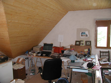 bureau.jpg