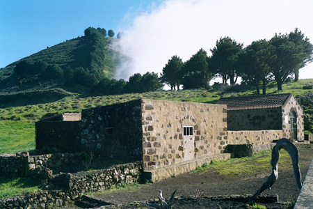 El_Hierro_Virgen_de_la_Caridad.jpg