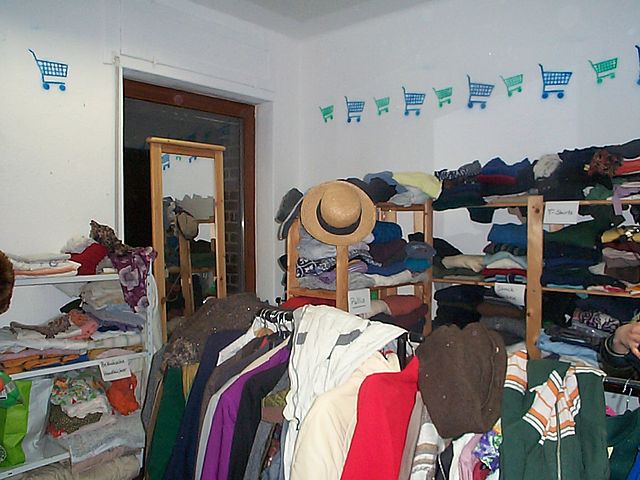 L'intérieur d'un magasin graduit à Freiburg, Allemagne, photo WIKIPEDIA
