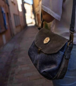 Toulouse : Sacs et portefeuille en fibres végétales  en cocréation